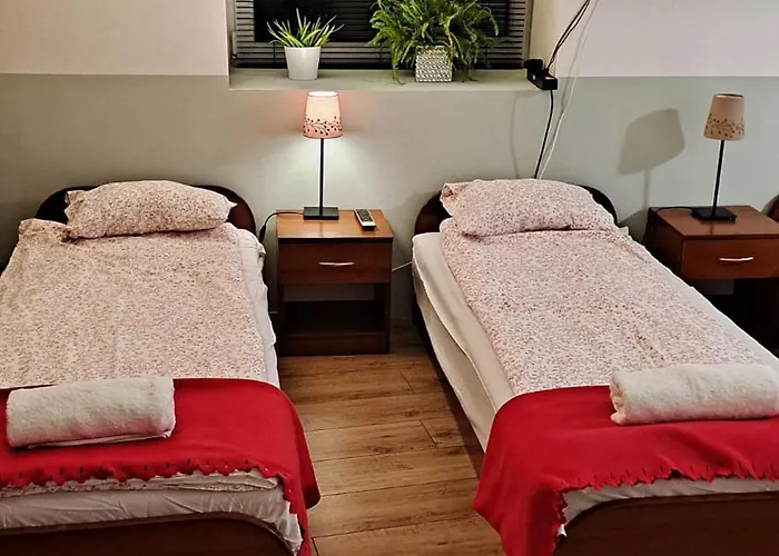 Czentorycki 1 Apartment Tyniec Nad Sleza